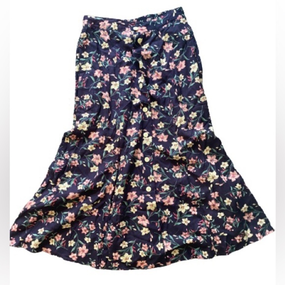 KORET | petites floral midi skirt flowy with pockets women’s size medium / 12